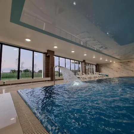 Apartment Aquamare22 Z Basenem I *