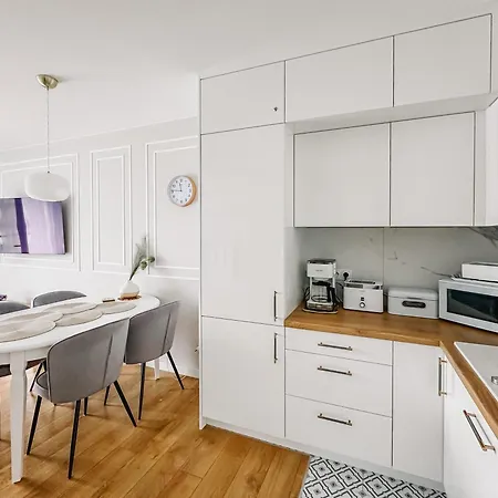 Apartment Aquamare22 Z Basenem I *