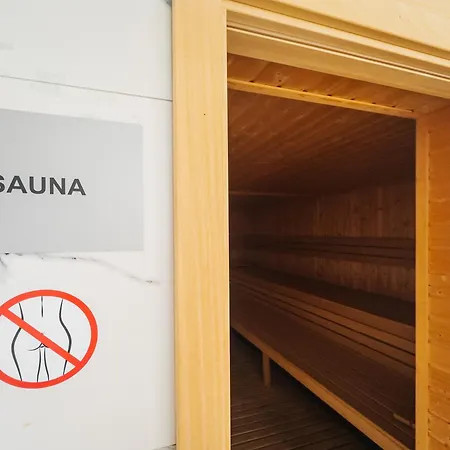 Διαμέρισμα Aquamare22 Z Basenem I *